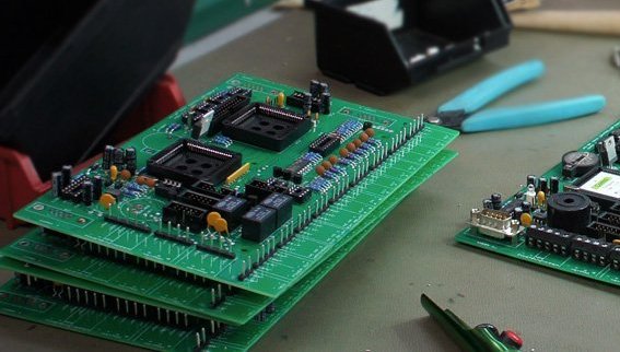 How to Select Printed Circuit Board (PCB) Manufacturers